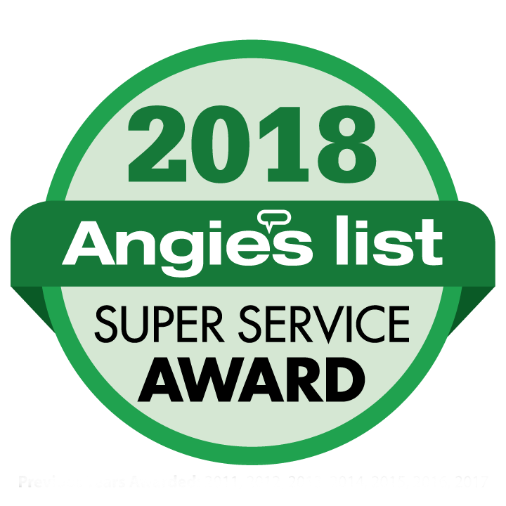 A green badge that says 2 0 1 8 angie 's list super service award.